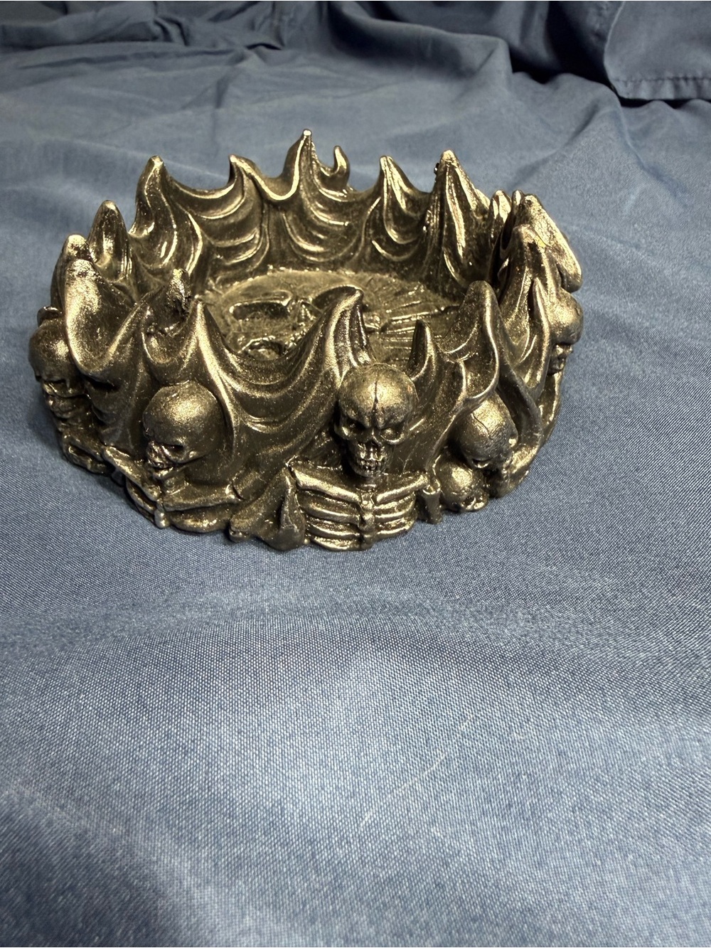 Skull Sunburst Decorative Trinket Dish - Metallic Black - Picture 2 of 8